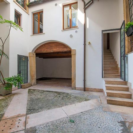 דירות ורונה Borsarihouse Wifi & Smarttv מראה חיצוני תמונה